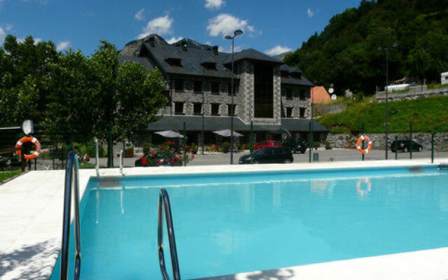 Complejo Turistico Camping Bielsa HA