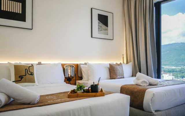 22 Macalisterz by Mykey – Guest Rooms – George Town