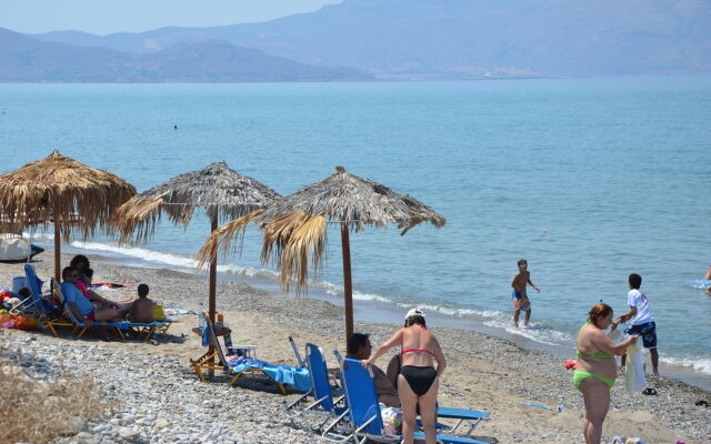 Thalassa Apartments