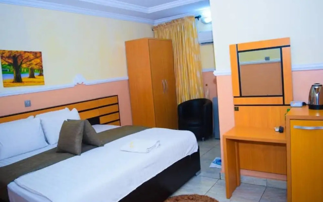 Elite Tranquil Hotel