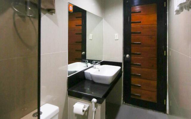 OYO 792 Wil's Suites
