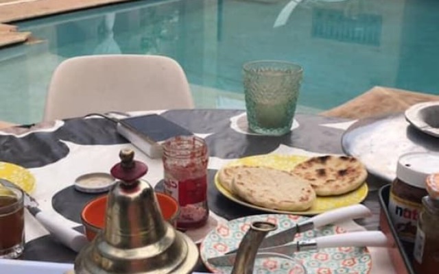 Marrakesh 6-bed Housing Authentic Berber