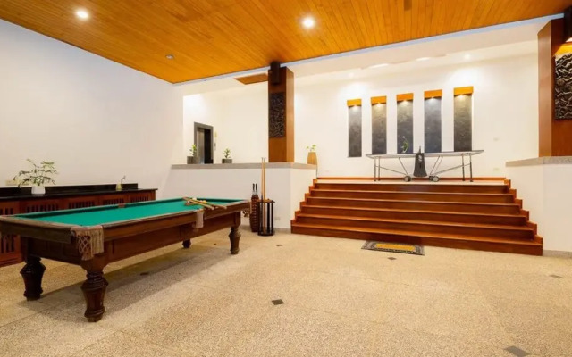 Seaview Villa In Hilltop Estate - VYS1