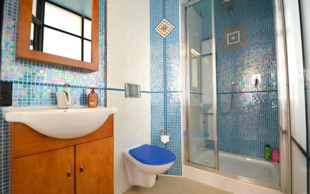 Lugano Apartments by LR - self check in