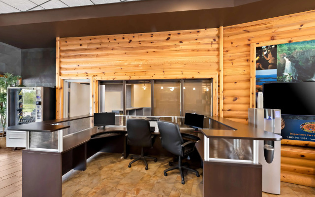 Best Western Plus Nor'wester Hotel & Conference Centre