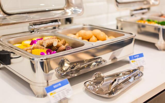 Holiday Inn Express Jiangmen Jianghai by IHG