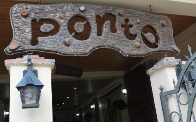 Ponto Hotel