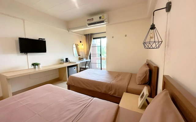 I-Home Residence and Hotel