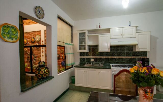 Casa de los Soles Hotel & Apartments