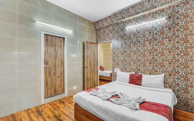 Season4 Residences 1-BHK furnished appt