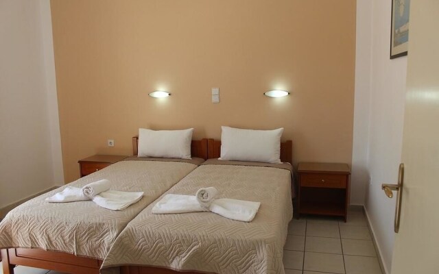 Platanias Beach Apartments