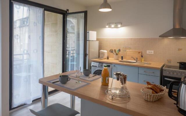 FIRMIN MARBEAU #13 - Espace citadin - 1 Chambre