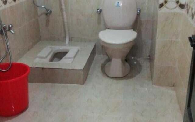 Abshar Hotel