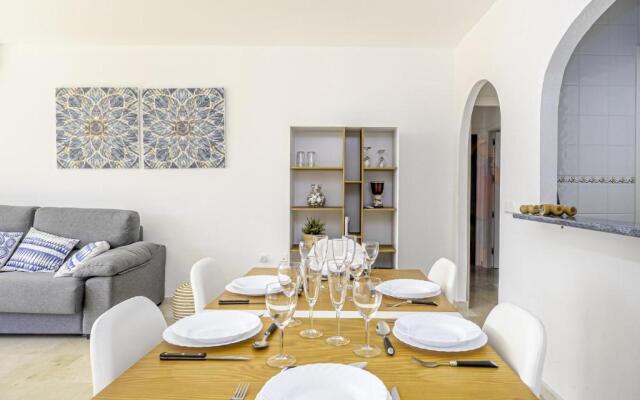 2308- 2bedrooms apt with stunning sea view-terrace
