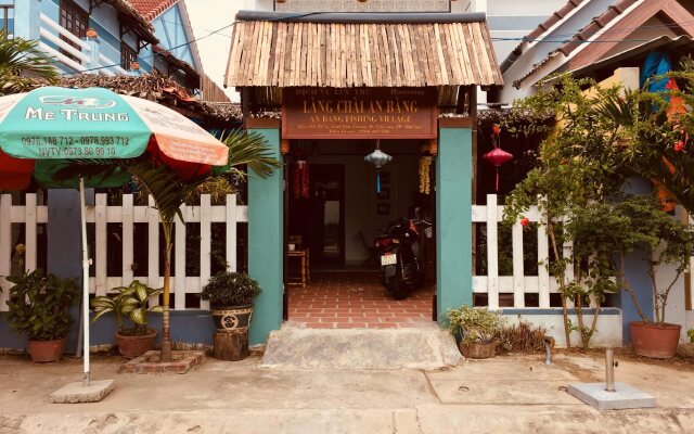 Sea Village Homestay