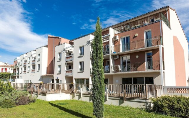 Well-kept Apartment in a Pleasant Town in the Provençe