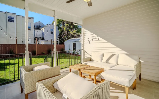 *FREE* Parking/Renovated Gem near French Qtr