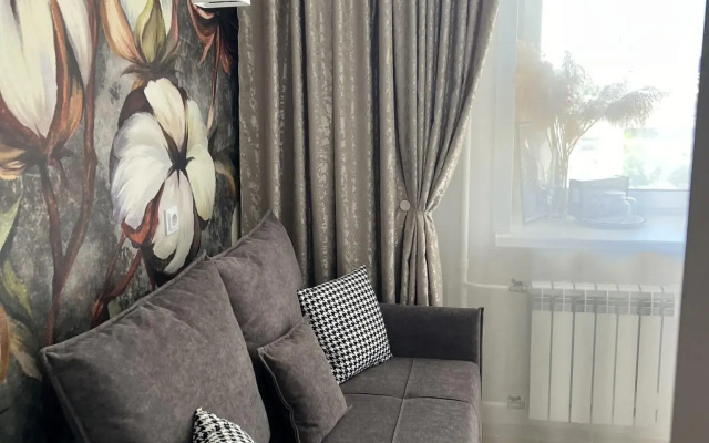 Cozy apartment on Lomonosov street 197
