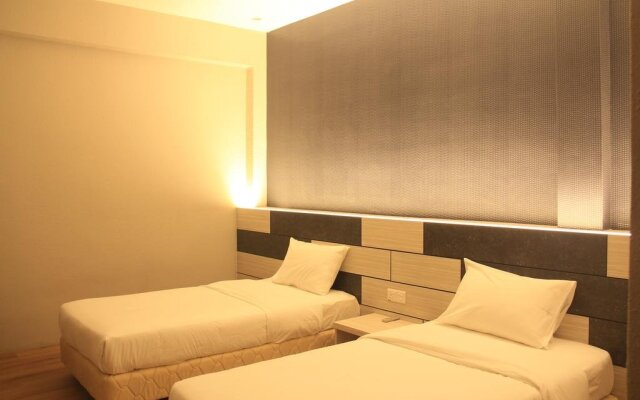 OYO 89620 Merge Summit Boutique Hotel
