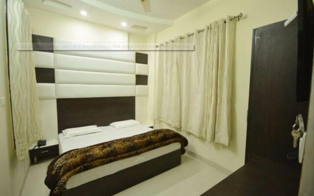 Capital O 9235 Hotel Nayyar