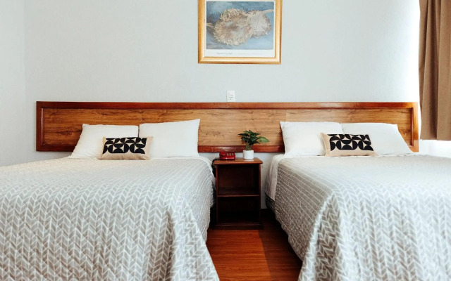 Hotel Don Simon