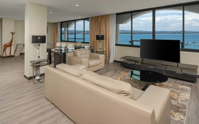 DoubleTree by Hilton Hotel Dar es Salaam - Oyster Bay