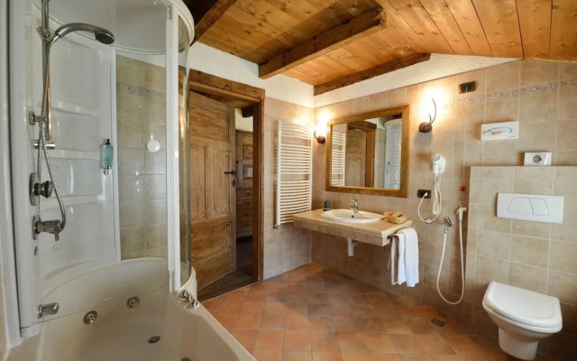 La Madonnina del Gran Paradiso