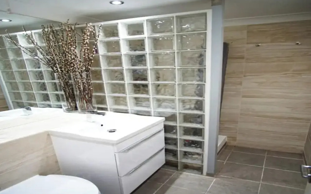 Superior Canary Wharf  O2 Arena 2Bed