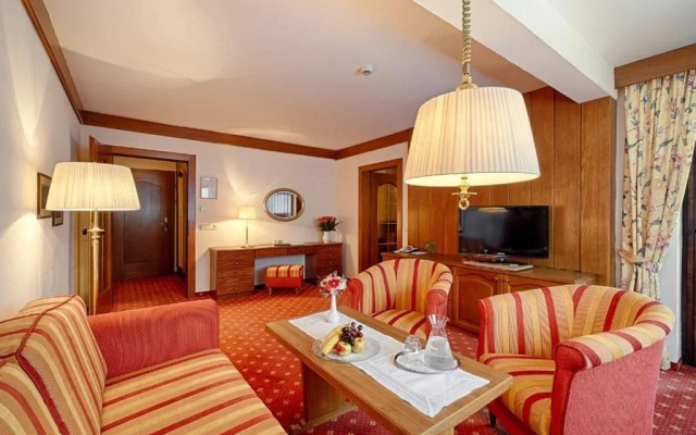 Thermenwelt Hotel Pulverer