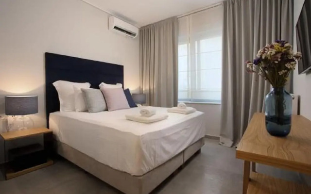 LeGeo-Luxurious Athenian Apartment