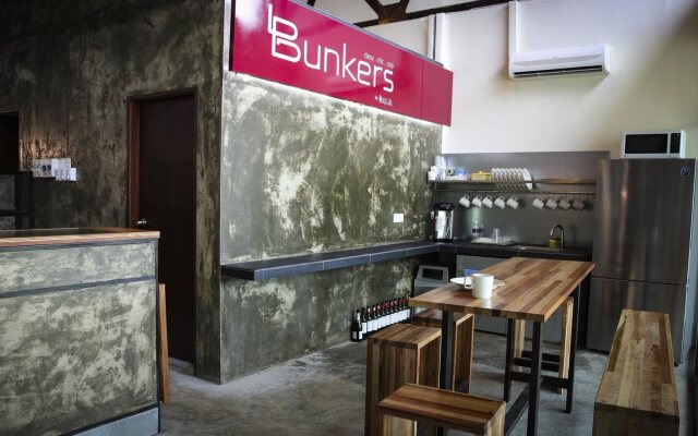 BB Bunkers