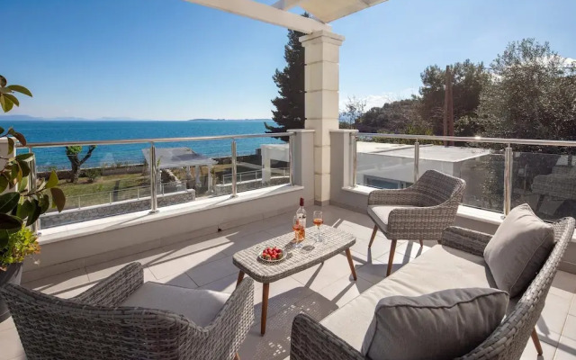 MCN Villas by Whitedreamvillas
