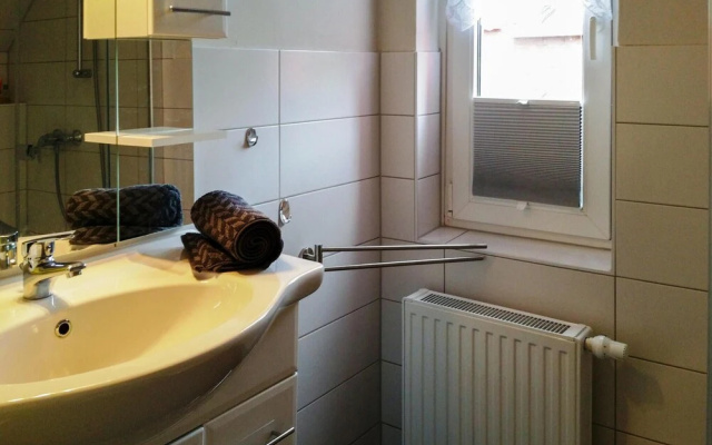 Stunning Home in Klein Warin With Wifi and 2 Bedrooms