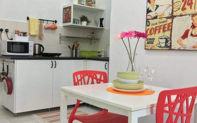Vibrant Studio