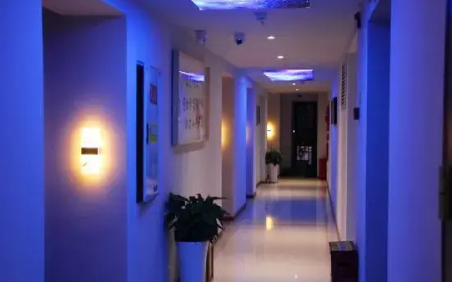 Chongqing Xiaochao Paradise Hotel