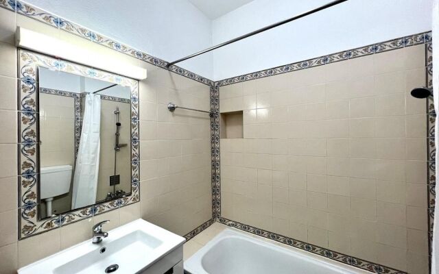 Vilamoura Central 4 With Pool by Homing