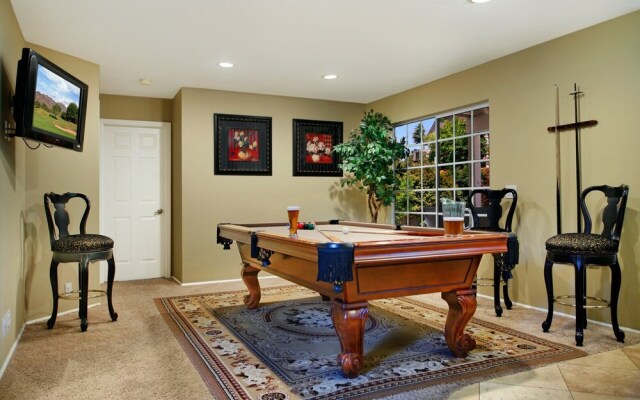 Lucky Abode