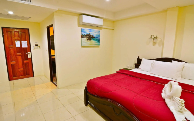 Square One Hotel Patong