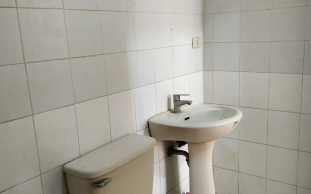 OYO 800 Ddd Habitat Dormtel Bacolod