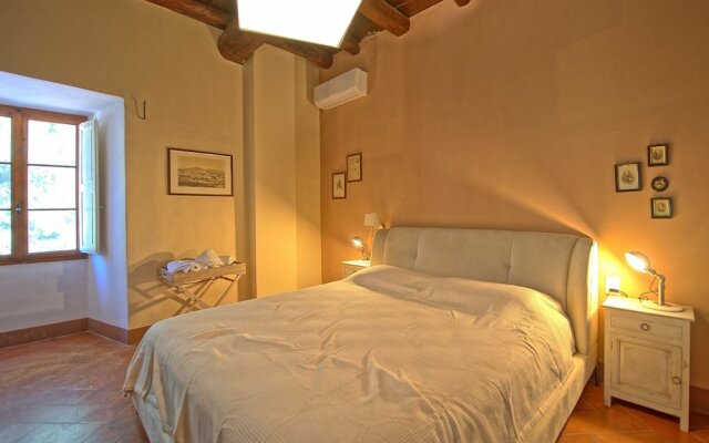 Inviting 6-bed House in Brindisi