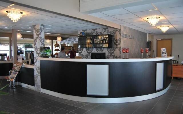 Tjeldsundbrua Kro & Hotel AS