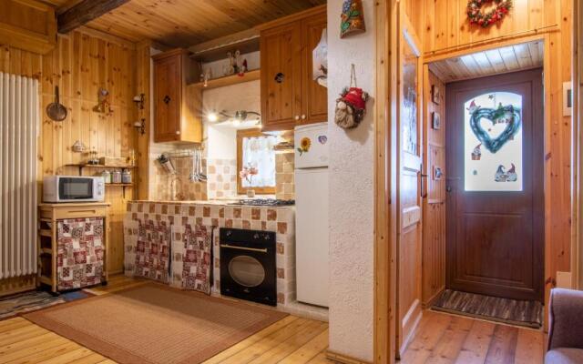 Casa Vacanza "Ai Piedi Del Bosco"