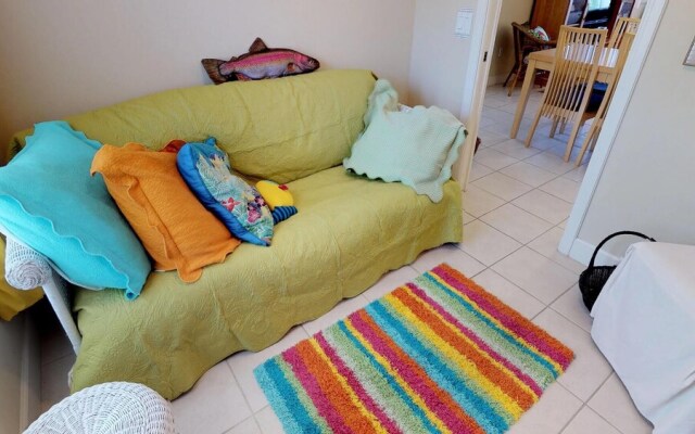 240 Bradenton Beach Club