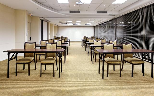 Holiday Inn Santiago - Airport Terminal by IHG