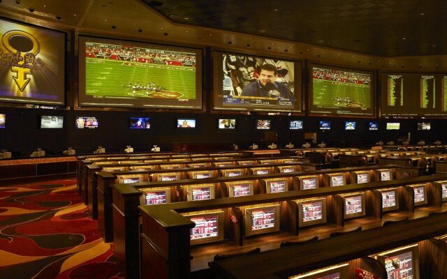 Santa Fe Station Hotel & Casino