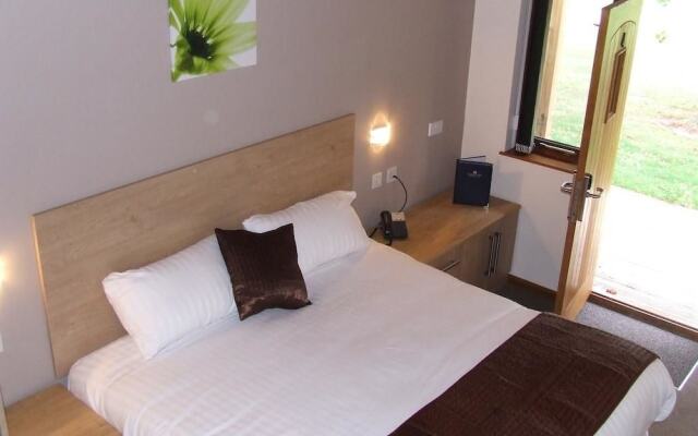 Calderfields Golf & Country Club