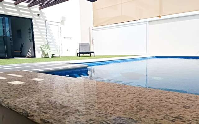 Moon House by Kivoya