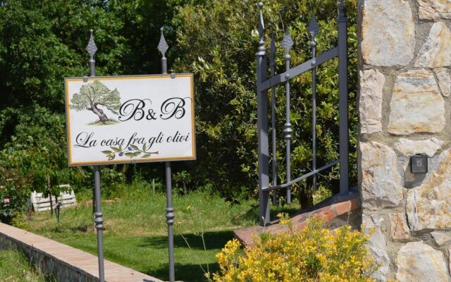 B&B La Casa Fra Gli Olivi