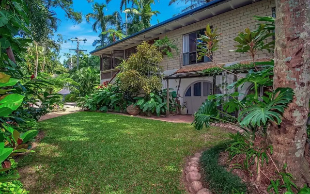 Unique, Tropical Rainforest Getaway