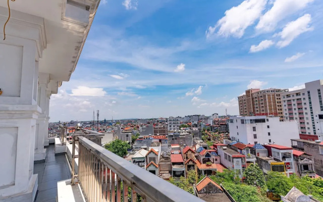 TQ Hotel & Apartment